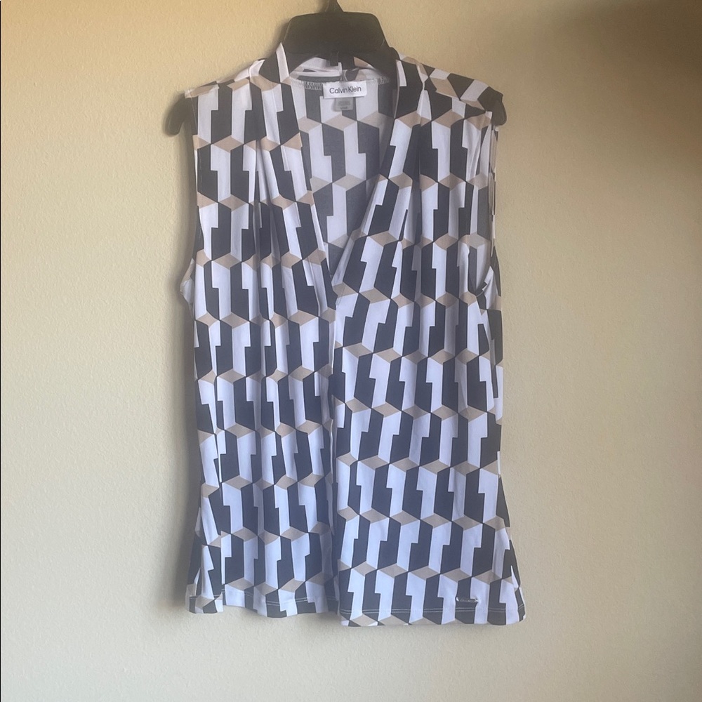 Calvin Klein Black and White with camel Geometric Blouse size small